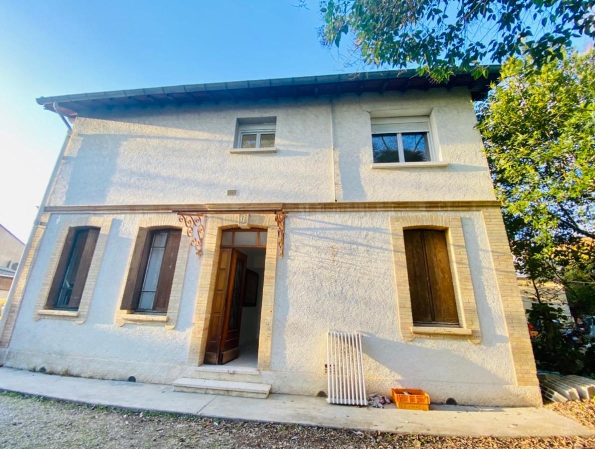 Ferienwohnung T3 En Duplex Pour 6 Pers Bien Place Terrasse Et Parking Inclus Toulouse Exterior foto